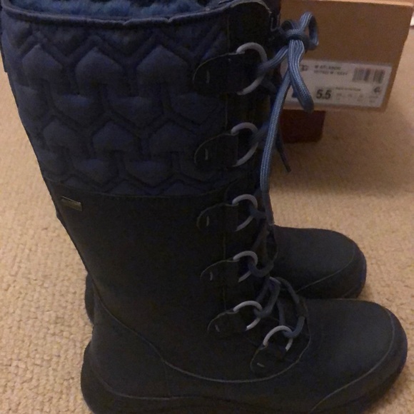 Ugg atlason boots - Picture 4 of 4